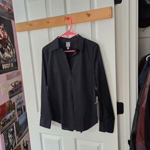 NWT Women's Worthington Classic Black Button Up Shirt